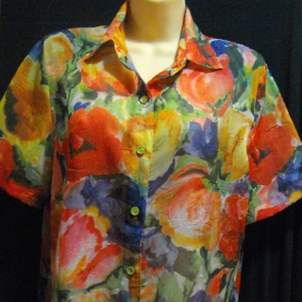 Multicolored Kiss Me Small Short Sleeves Top Shirt -- Final Price